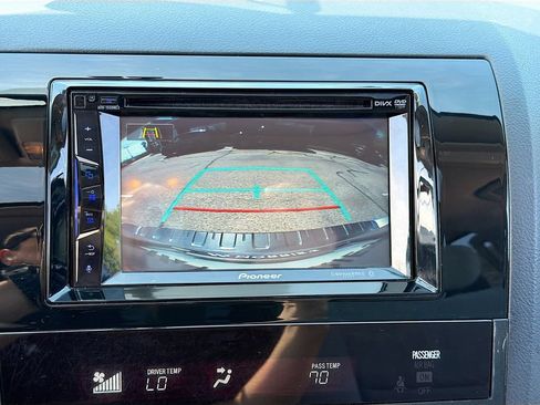 Used 2016 Toyota Sequoia SR5 AWD/4WD image 15