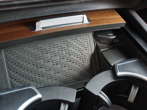 Used 2024 Mercedes-Benz GLE 53 AMG 4MATIC image 28