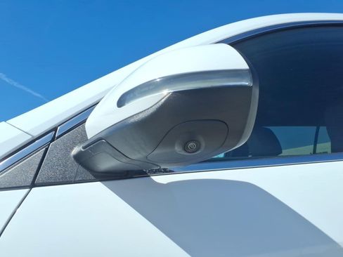 Used 2025 Buick Enclave Preferred FWD image 30