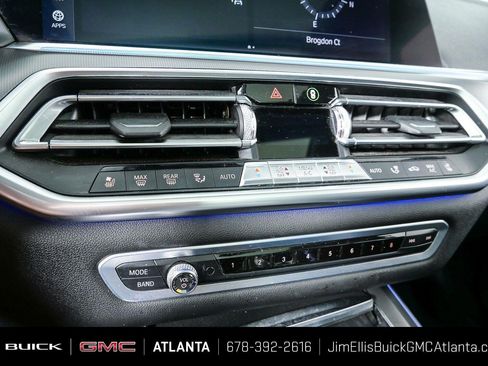 Used 2019 BMW X5 xDrive40i w/ M Sport Package AWD/4WD image 16