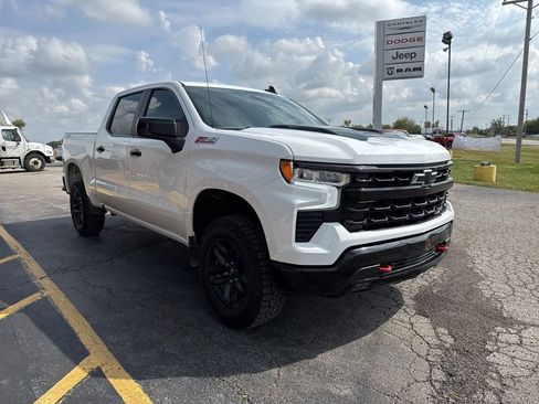 Used 2023 Chevrolet Silverado 1500 LT Trail Boss image 6