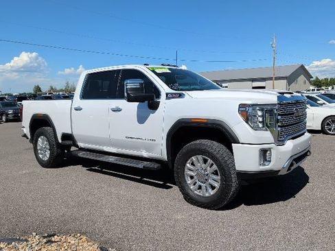 Used 2020 GMC Sierra 2500 Denali w/ Denali Ultimate Package AWD/4WD image 2