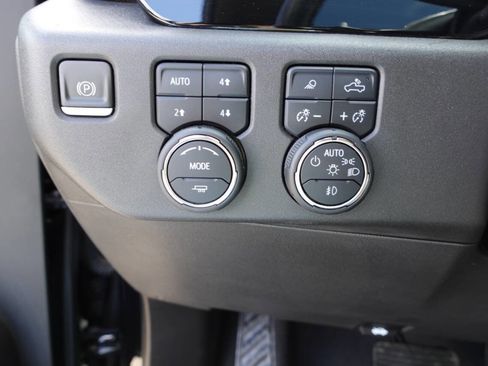 Used 2022 Chevrolet Silverado 1500 LT Trail Boss image 66