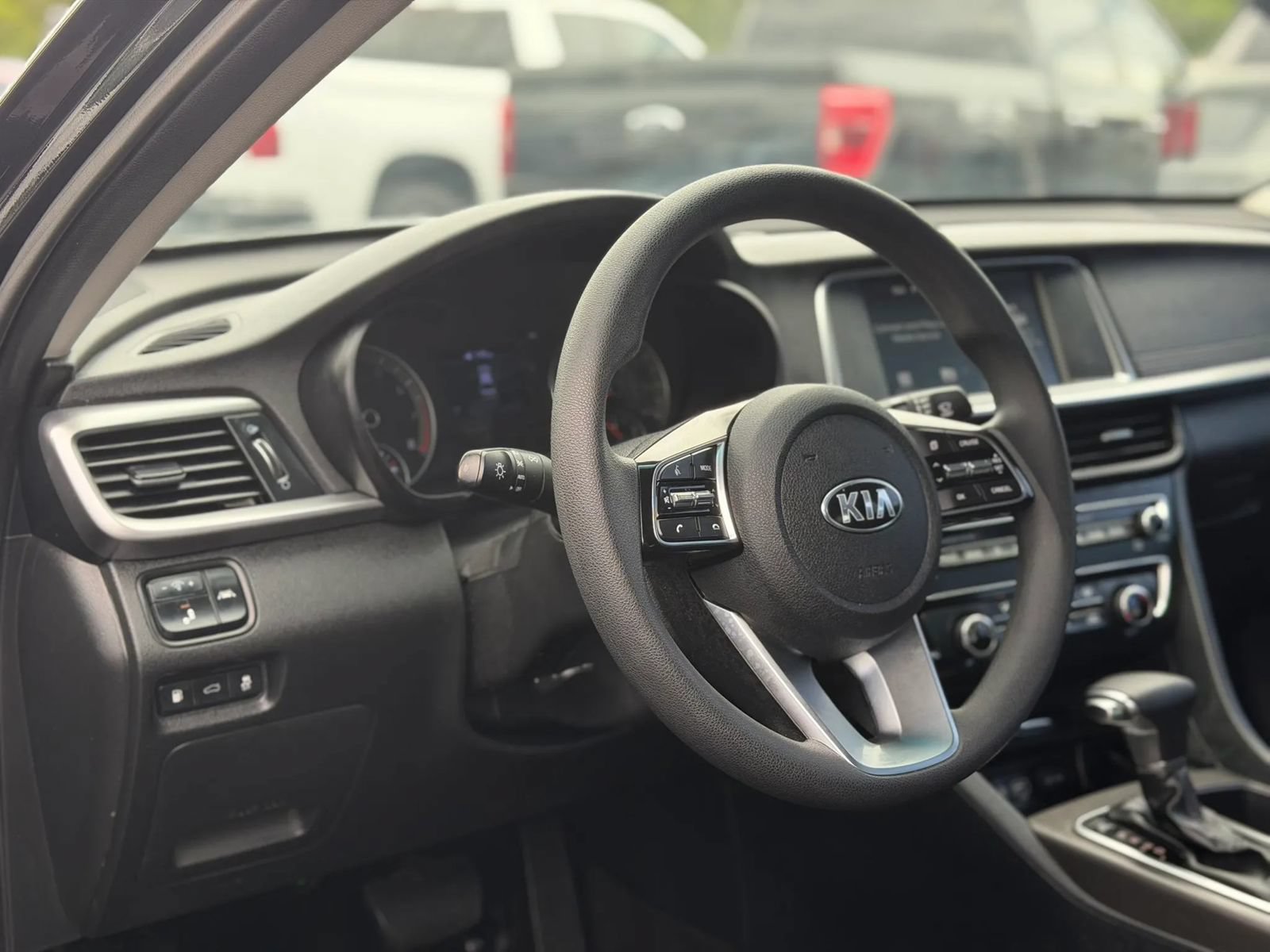 Used 2020 Kia Optima LX FWD image 11