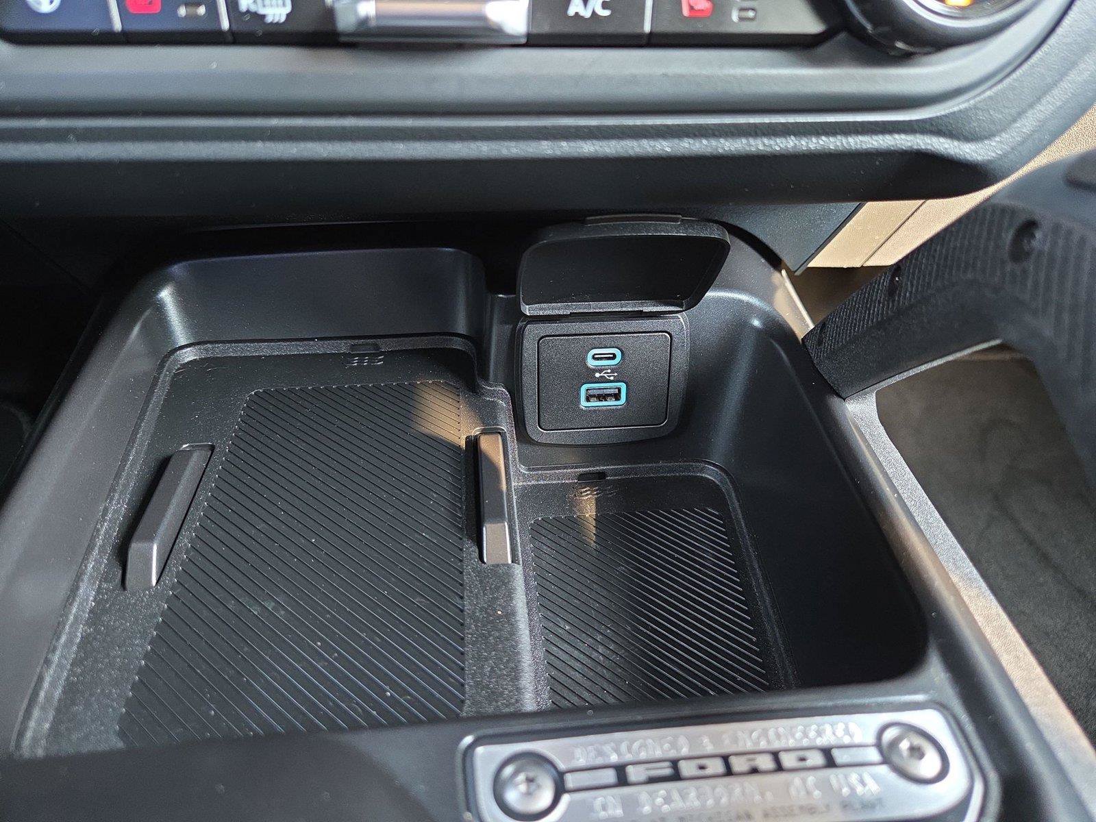Used 2025 Ford Bronco Badlands AWD/4WD image 23