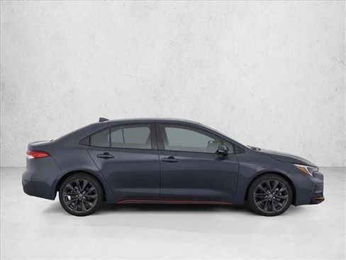 Used 2023 Toyota Corolla SE w/ SE Package FWD image 8