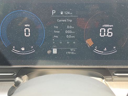 Used 2024 Hyundai Kona SEL AWD/4WD image 6