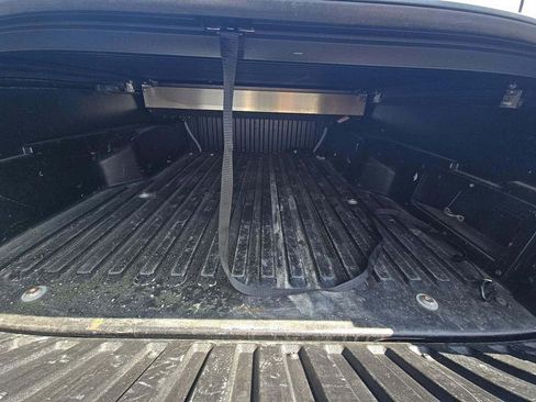 Used 2023 Toyota Tacoma SR5 RWD image 13