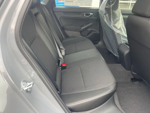 Used 2025 Honda Civic Sport image 14