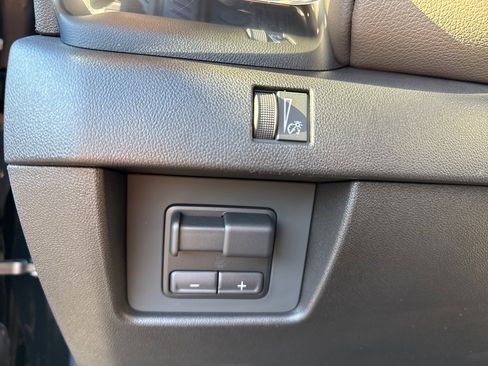 New 2026 GMC Canyon Denali w/ LPO, Denali Black Edition image 20