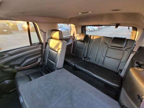Used 2016 Chevrolet Tahoe LT image 10