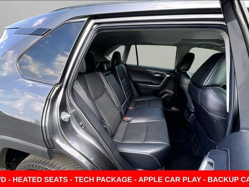 Used 2022 Toyota RAV4 Limited AWD/4WD image 23