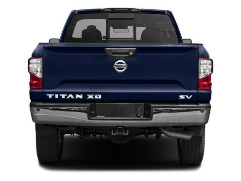 Used 2017 Nissan Titan SV AWD/4WD image 5
