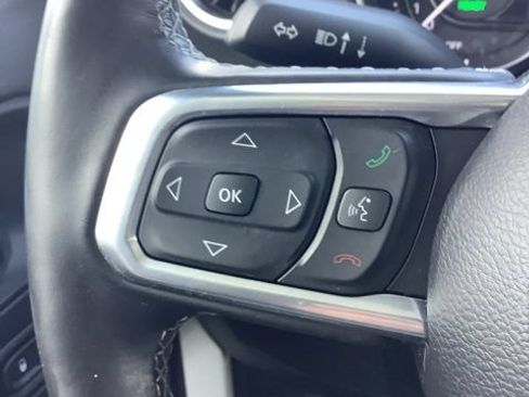 Used 2023 Jeep Wrangler Unlimited Sahara w/ Cold Weather Group AWD/4WD image 36