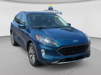 Used 2020 Ford Escape Titanium w/ Titanium Premium Package 2.0 AWD/4WD video 1