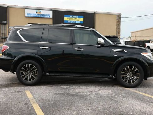 Used 2019 Nissan Armada Platinum w/ Captain's Chairs Package RWD image 4