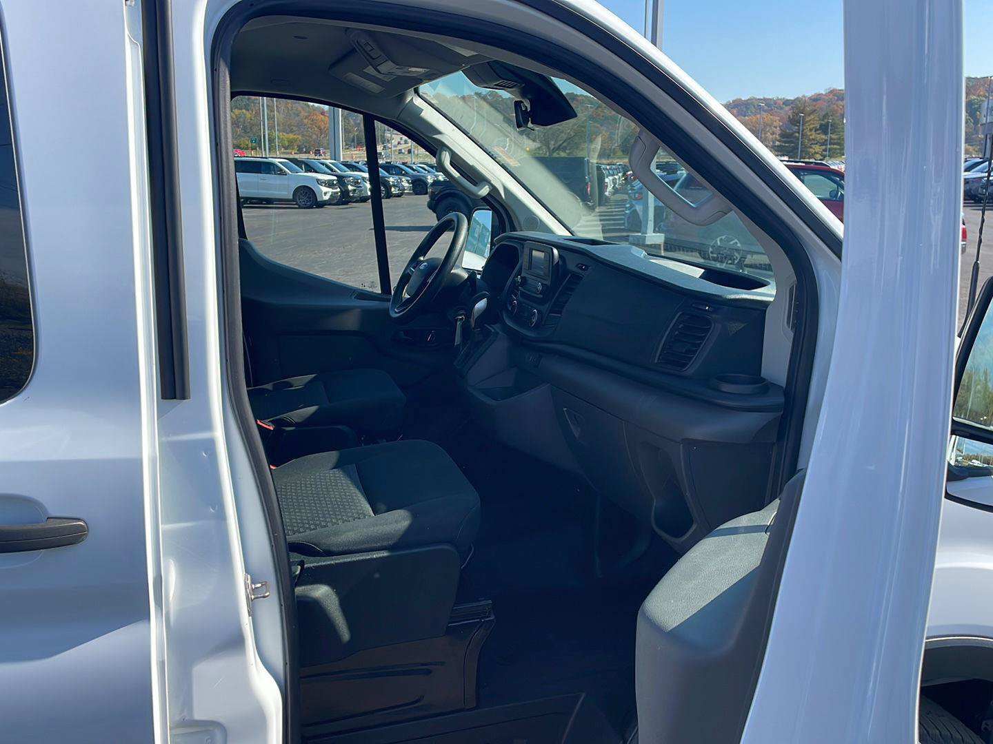 Used 2025 Ford Transit 250 Low Roof w/ Exterior Upgrade Package RWD image 21