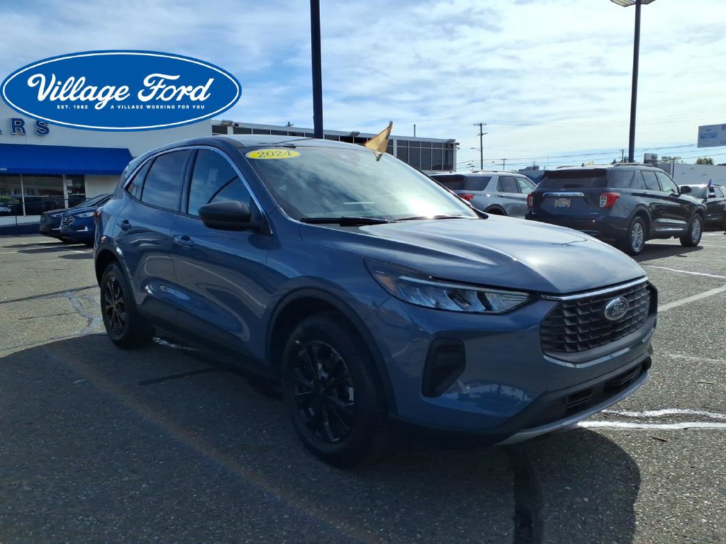 Certified 2024 Ford Escape Active w/ Tech Pack #1 AWD/4WD image 4