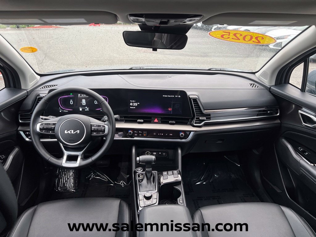 Used 2025 Kia Sportage EX w/ Premium Package AWD/4WD image 18
