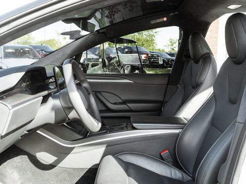 Used 2022 Tesla Model X Plaid AWD/4WD image 25
