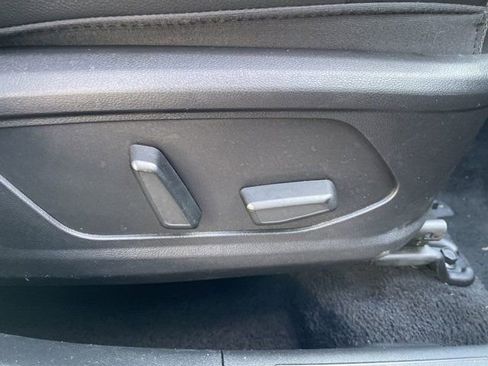 Used 2024 Hyundai Tucson Limited image 11