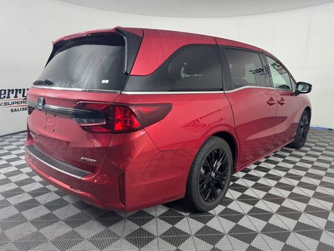 Used 2025 Honda Odyssey Sport-L image 6