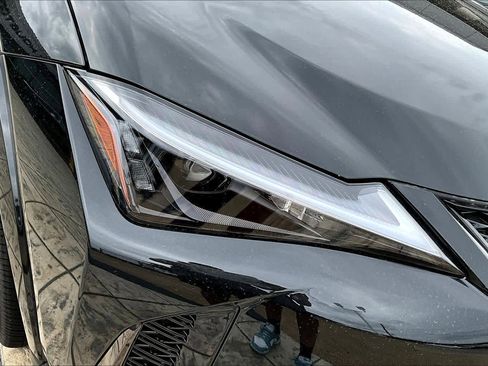 New 2026 Lexus UX 300h FWD image 20