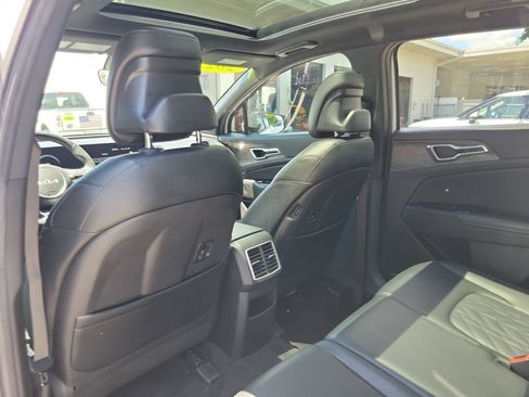 Certified 2023 Kia Sportage X-Pro AWD/4WD image 10