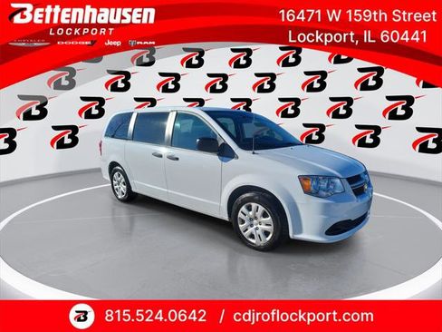 Certified 2020 Dodge Grand Caravan SE w/ UConnect Hands-Free Group image 1
