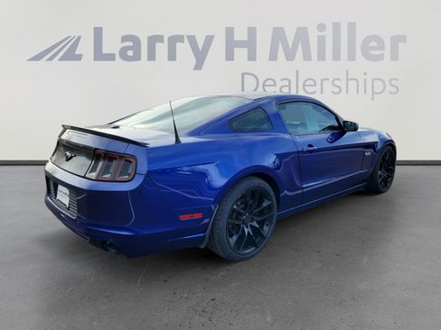 Used 2014 Ford Mustang GT Premium image 5