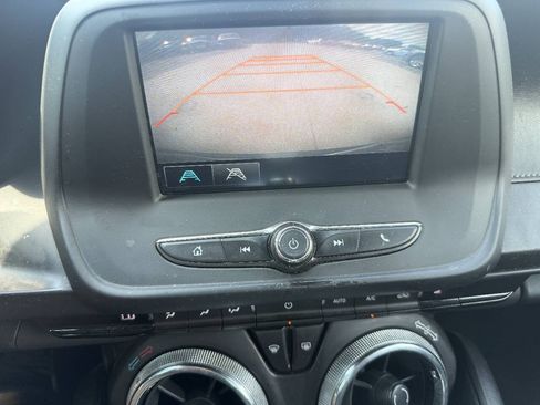 Used 2017 Chevrolet Camaro LT RWD image 24