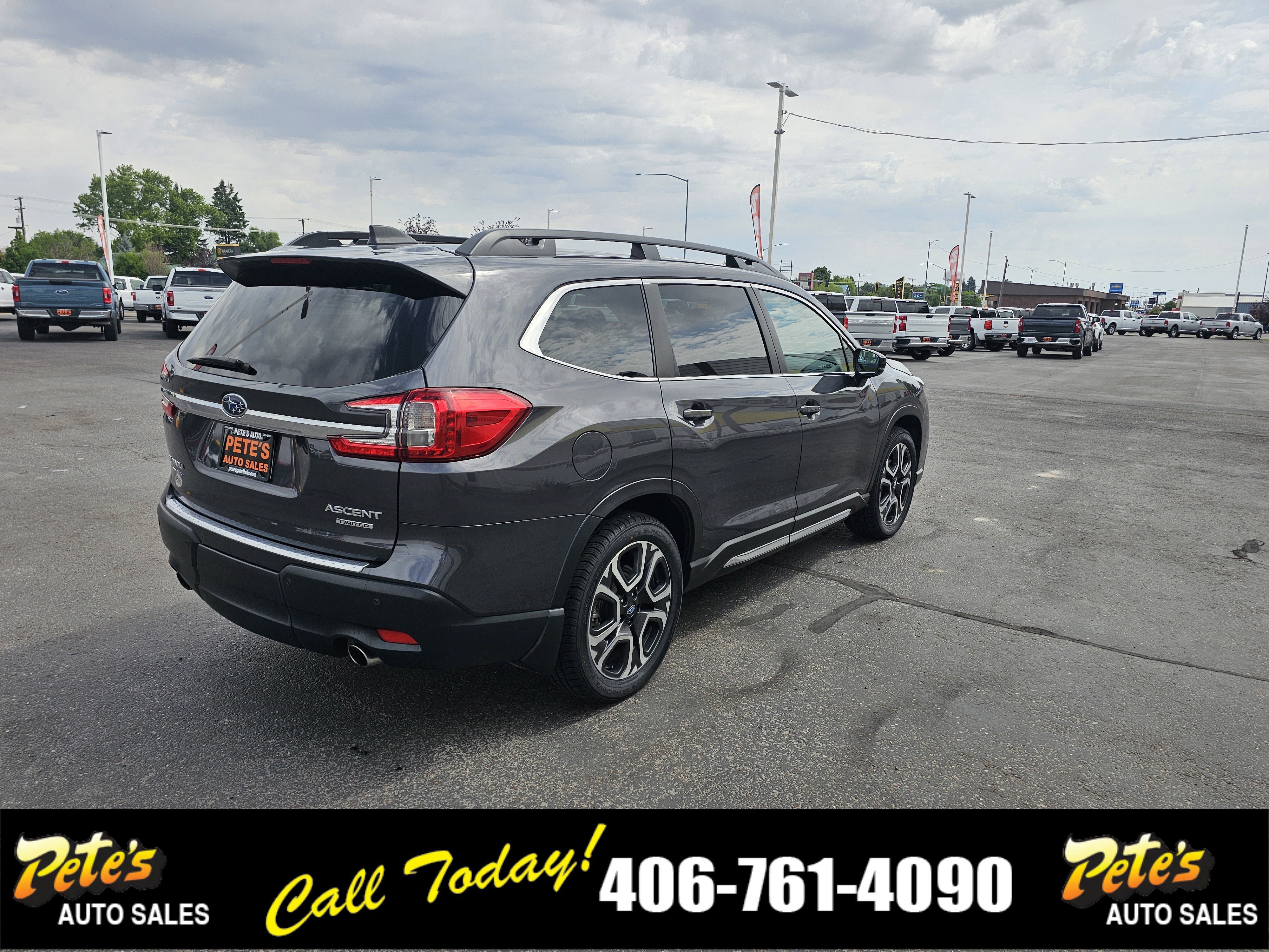 Used 2024 Subaru Ascent Limited AWD/4WD image 4