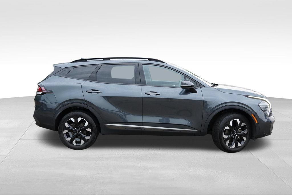 Certified 2024 Kia Sportage X-Line AWD/4WD image 3