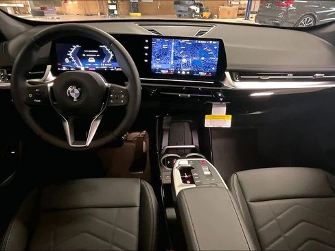 New 2026 BMW X1 xDrive28i w/ Convenience Package AWD/4WD image 5