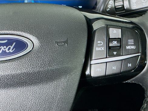 Used 2024 Ford Escape Platinum image 14