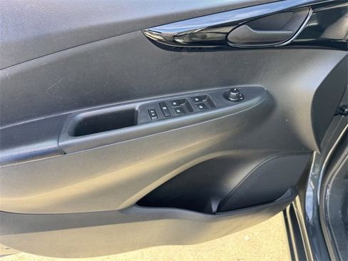 Certified 2022 Chevrolet Spark LT image 11