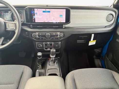 New 2026 Jeep Gladiator Sport image 3