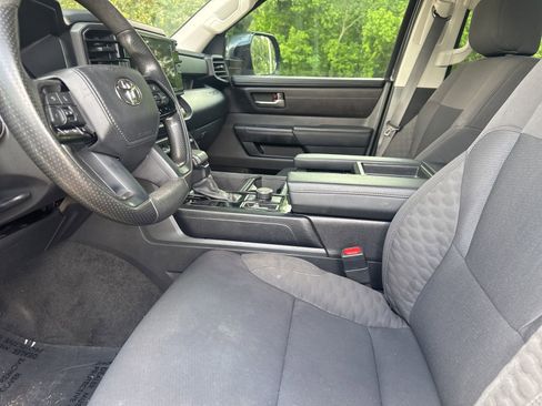 Used 2024 Toyota Tundra SR5 w/ SR5 Convenience Package AWD/4WD image 18