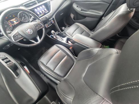 Used 2020 Buick Encore GX Essence w/ Experience Buick Package image 9