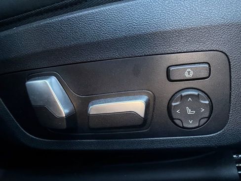 Used 2024 BMW 840i Gran Coupe w/ M Sport Professional Package image 37