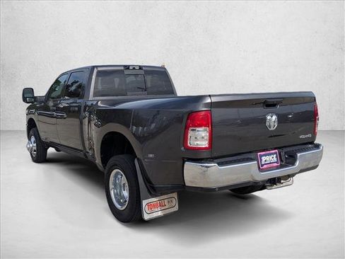 Used 2024 RAM 3500 Tradesman w/ Chrome Appearance Group image 7