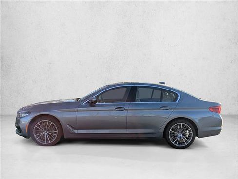 Used 2017 BMW 530i xDrive image 8