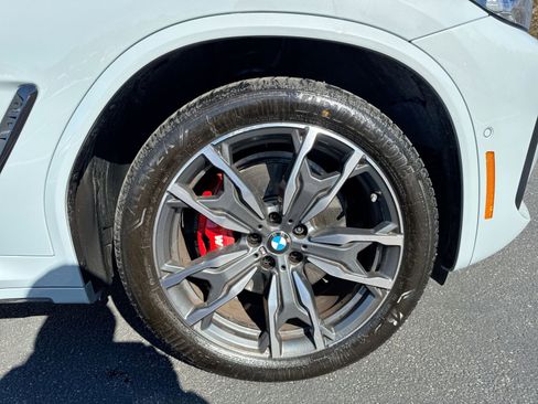 Used 2024 BMW X3 M40i image 2