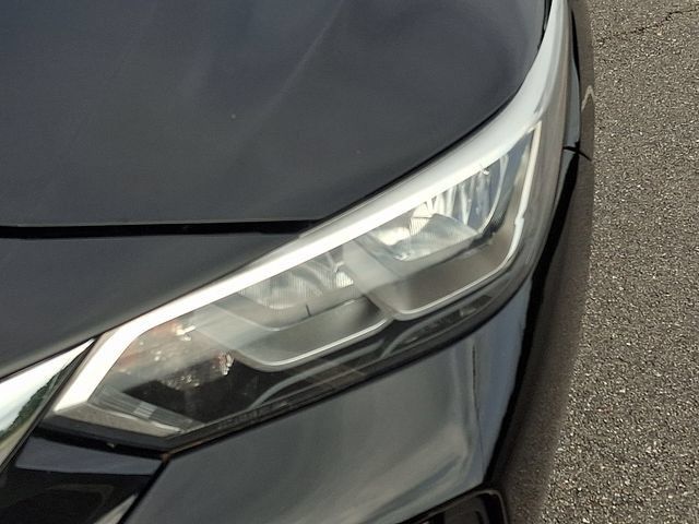 Used 2020 Nissan Sentra SV FWD image 9
