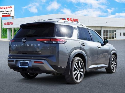 Certified 2023 Nissan Pathfinder Platinum image 4