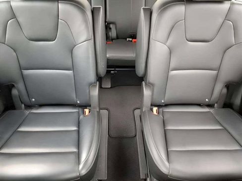 Used 2022 Kia Telluride S image 17