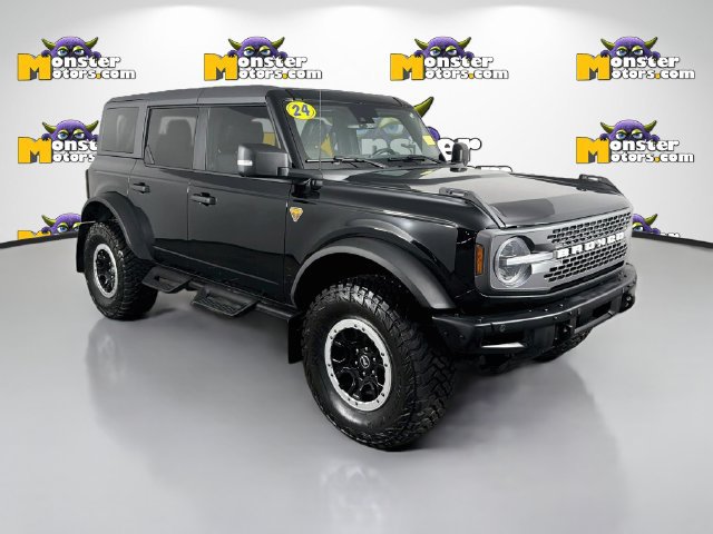 Used 2024 Ford Bronco Badlands w/ Sasquatch Package AWD/4WD image 3