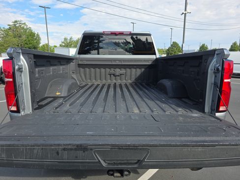 Used 2025 Chevrolet Silverado 2500 LT w/ Trail Boss Package AWD/4WD image 27