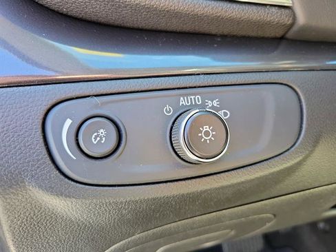 Used 2020 Buick Encore Preferred w/ Safety Package image 53