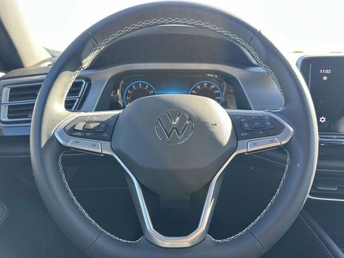 New 2026 Volkswagen Atlas Cross Sport SE image 21